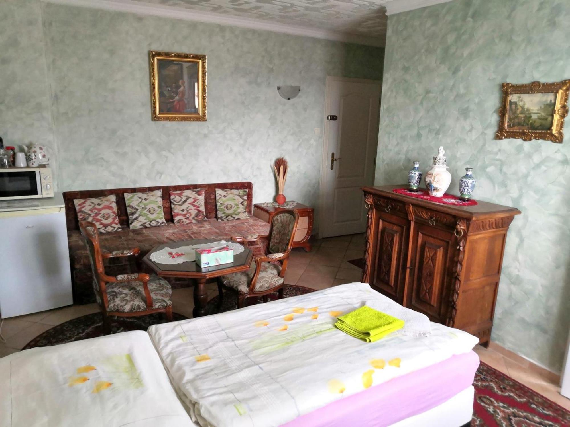 Villa Anastazis - Penzion Eden Karlsbad Eksteriør billede